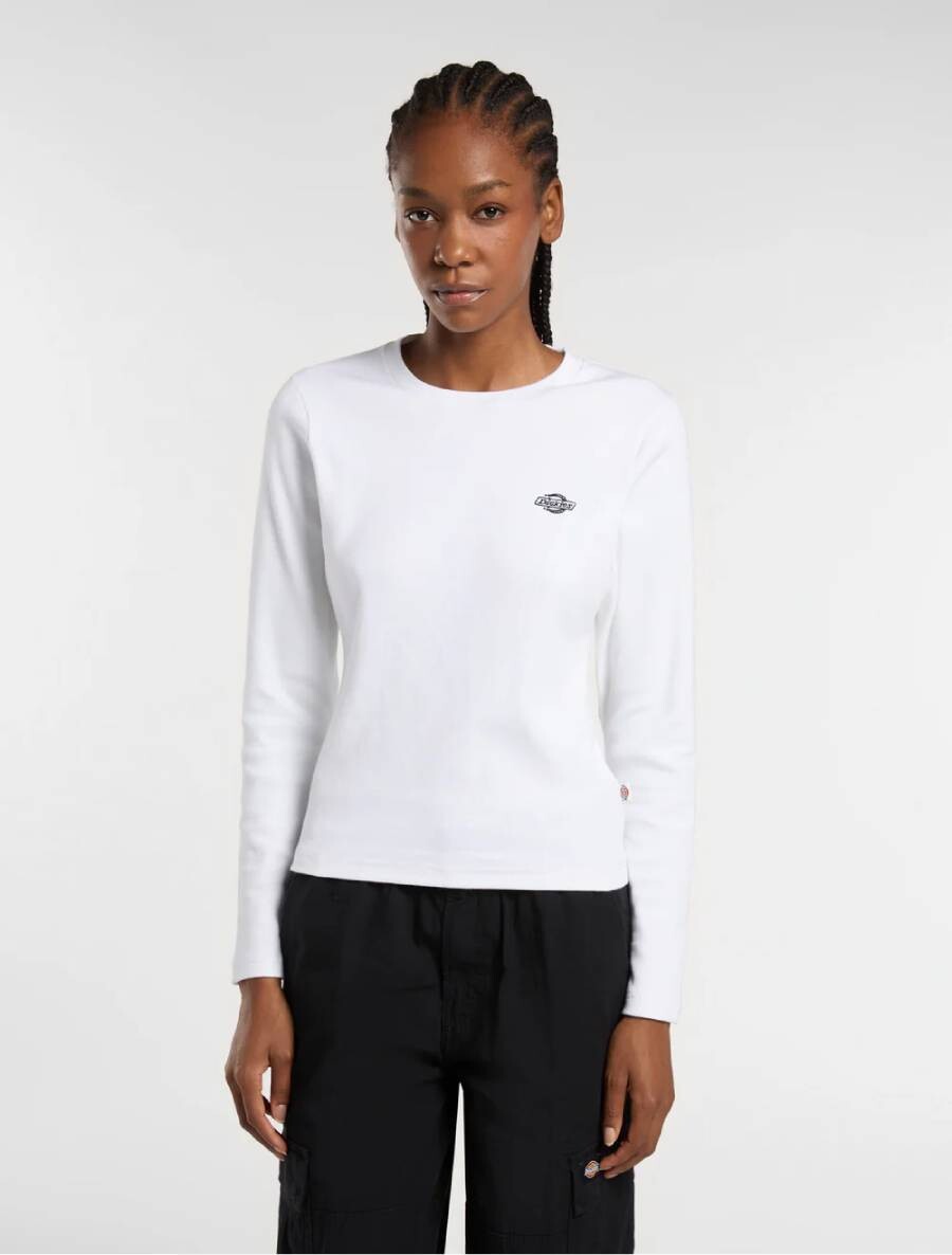 Gladeville T-Shirt
Manica Lunga