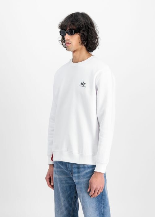 Basic Sweater Small Logo