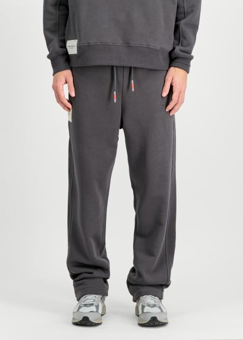 Studio Edition Jogger