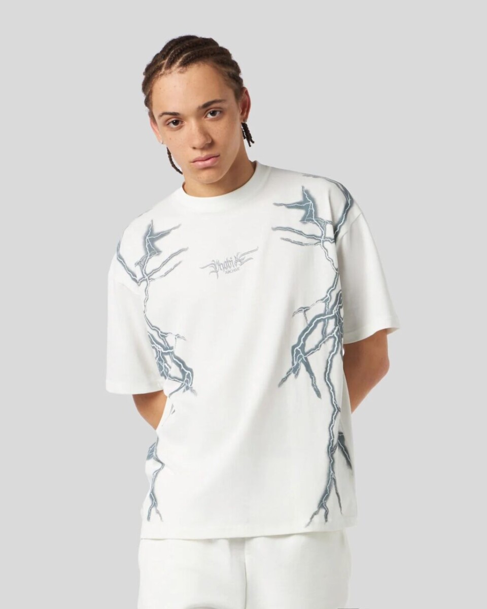 White T-Shirt
Lateral Grey 
Lightning