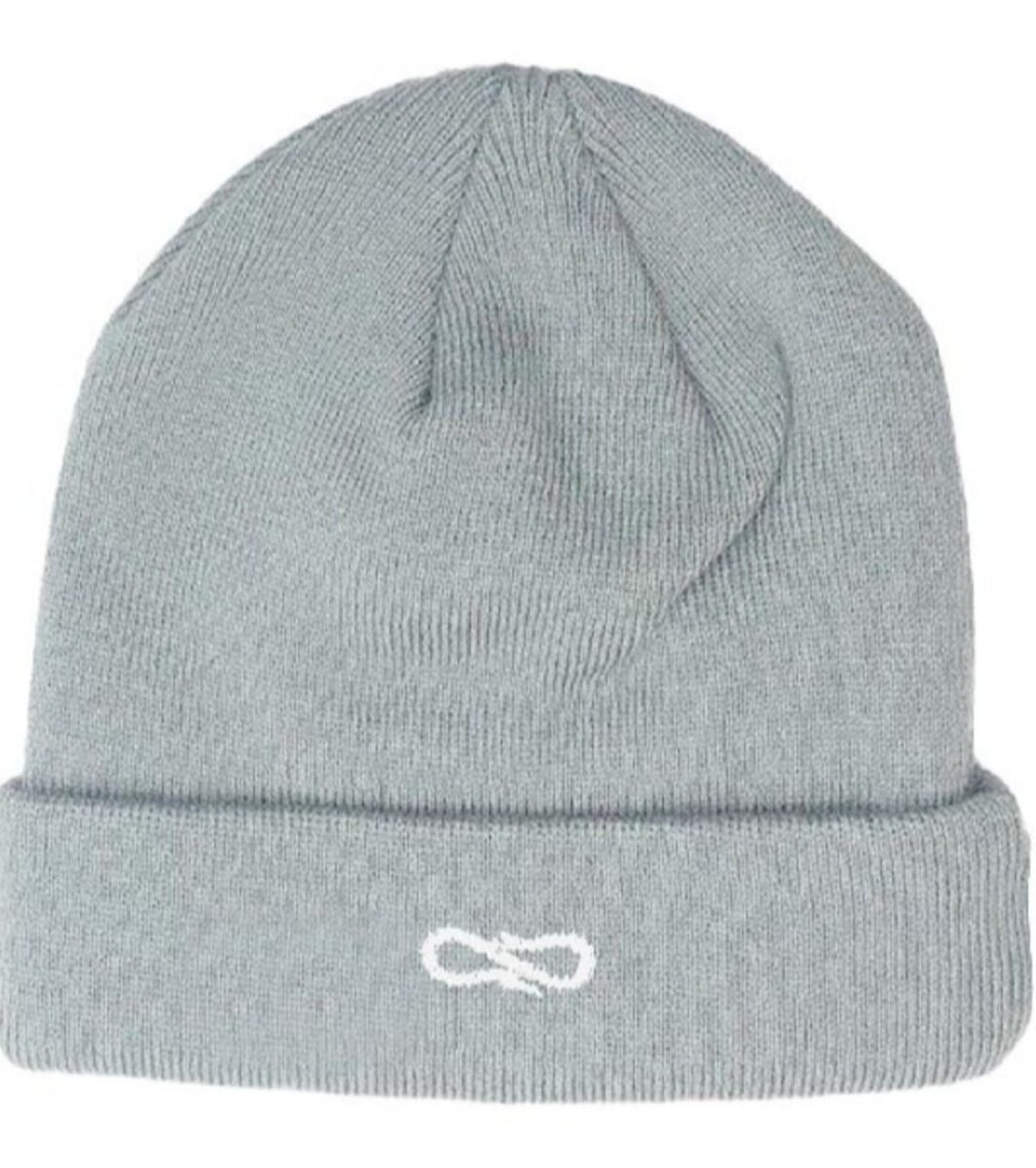 PROPAGANDA
Beanie Logo