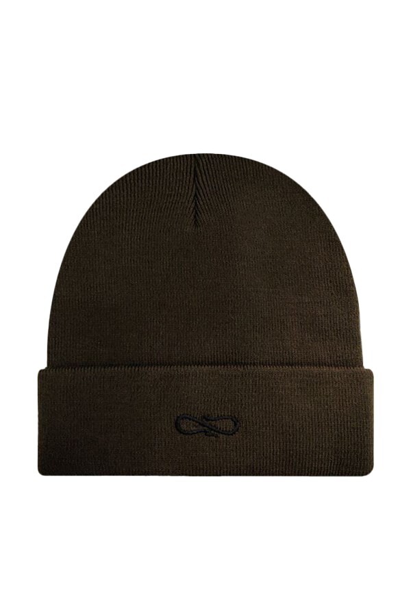 PROPAGANDA
Beanie Logo
